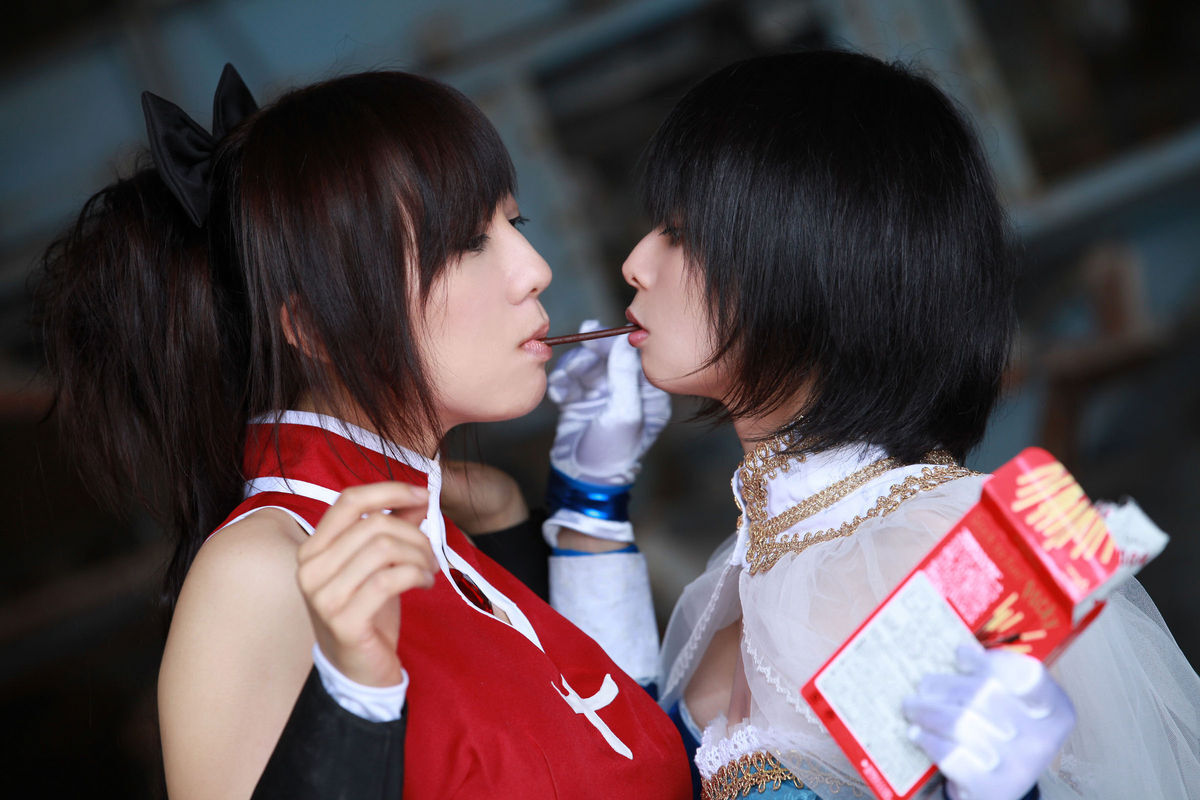 (C80) (コスプレ)   Sayaka and Kyoko  CosPlay制服诱惑套图